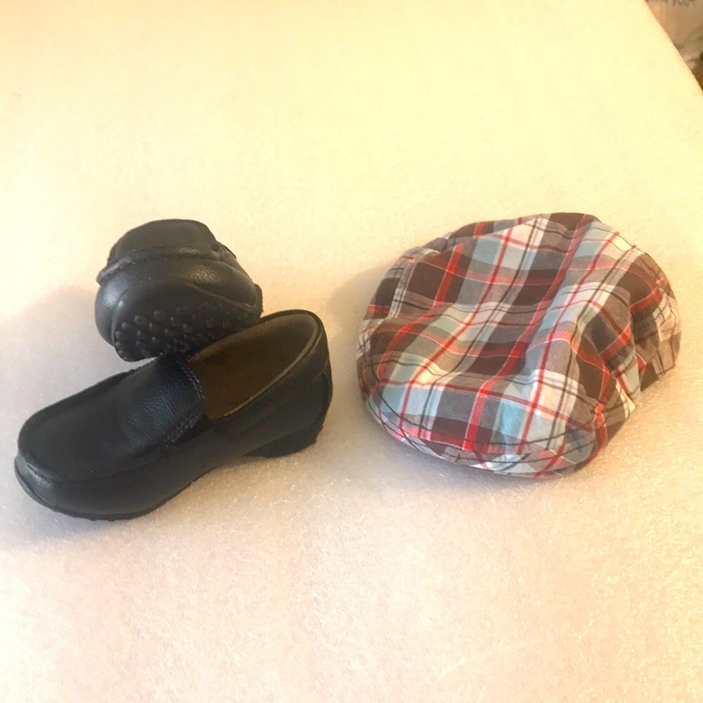 Children’s place loafers black -6  & plaid hat - Picture 2 of 16